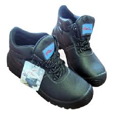 PASSION SAFETY CHUKKA BOOT (STEEL TOE CAP) SIZE 3
